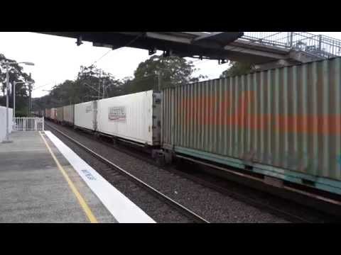 6BA6 with 3 x NR's at Narara - 30/5/15