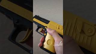 排莢トイガン　デザートイーグル風　Desert eagle style toygun