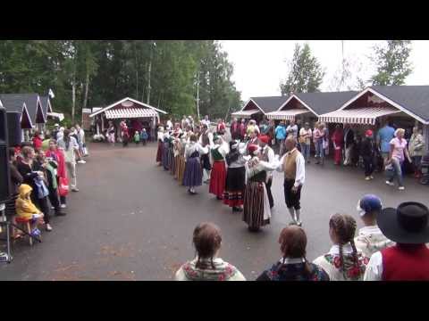 Folk dance - Menuetten Minett från Lappträsk dansas i Pellinge, Finland 04.08.2012