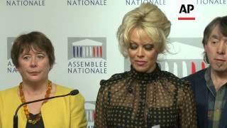 Actress urges French to not eat Foie gras