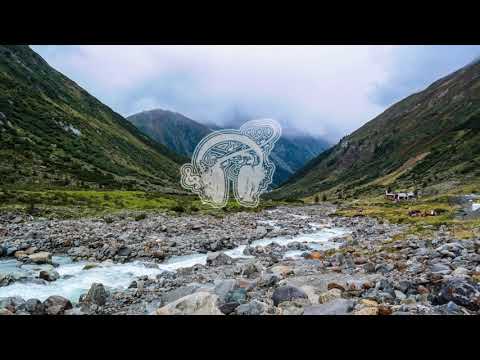 Odd Whirlwind Roof feat. Maggie the Apple Chill Beats Relax Calm Study Working At Home