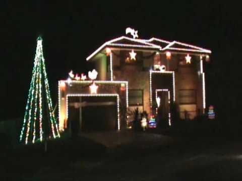 2009 Christmas Lights (Music Box Dancer)