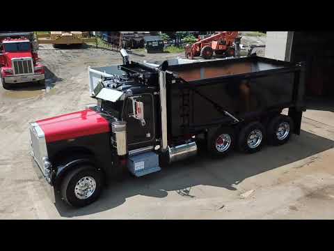 Mack Hill Materials 03 Peterbilt 379 build