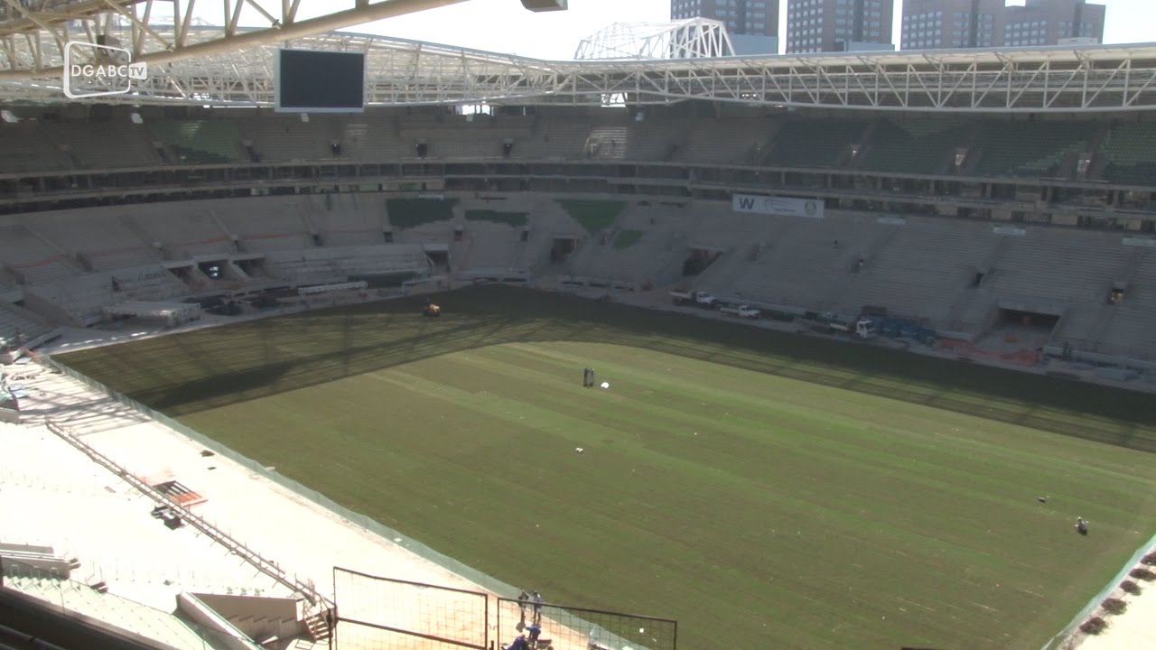 Venha fazer um tour pela Parque Allianz; veja vídeo