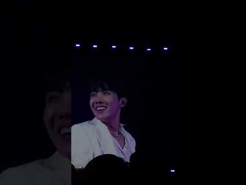 190407 LoveYourself World Tour Final Concert in Bangkok | Just Dance | 제이홉