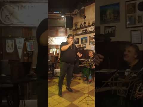 Martino Tango, "noche de Buenos Aires, con amigos en Barracas"....