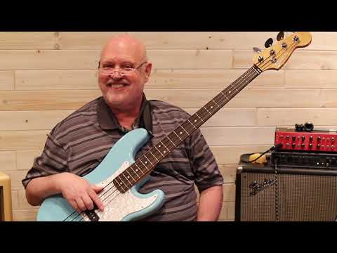 Real Bass Lessons 175 - Pentatonic Shapes - Fills