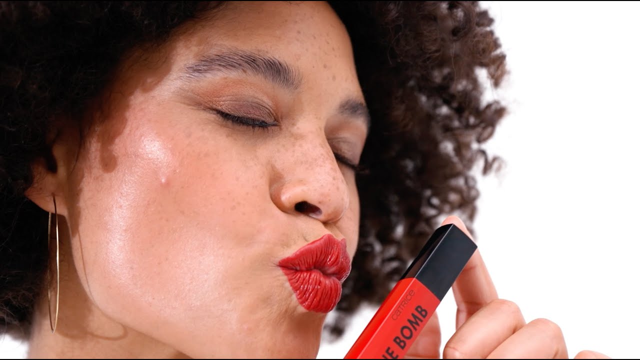 Catrice Lipgloss Shine Bomb 040 About Last Night Catrice Lipgloss Shine Bomb 040 About Last Night