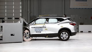 [IIHS] 2020 Chevrolet Blazer driver-side small overlap IIHS crash test