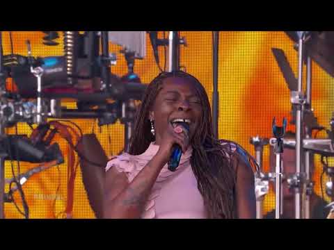 Carlos Santana feat Buika - "Batonga" LA  Live Jimmy K