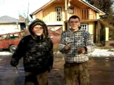 plugusoru in valea dragului spus de doi flacai mimi&dani.3gp