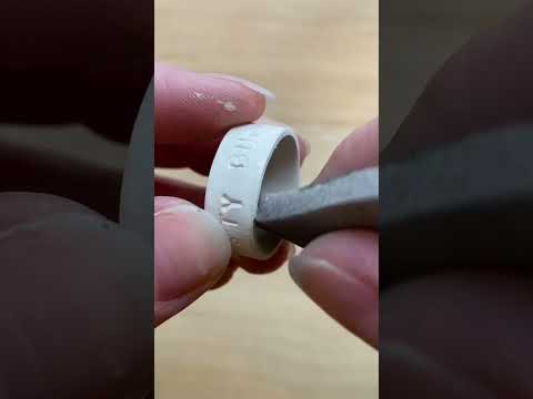 Einen Ring aus Sterlingsilber-Ton herstellen