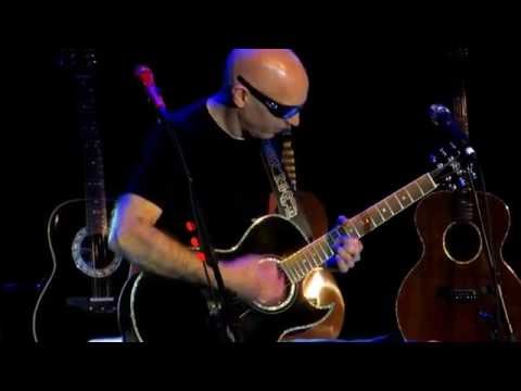 Acoustic-4-A-Cure 2016 "Always With Me, Always With You" Satriani, Johnson, Lee
