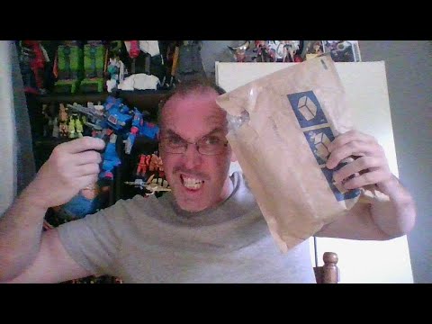 GotBot Goes Live: Transformers Rumors, Draculus, Jurassic Park & a Pick Up!