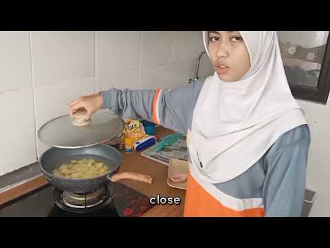 English lesson group video assignment about "procedure text"