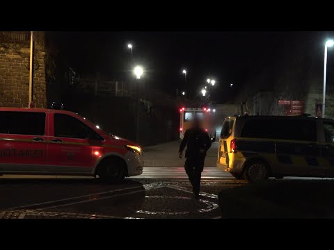 Person von Mauer am Alten Zoll gestürzt - verstorben in Bonn am 04.02.23
