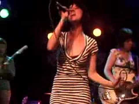 The Long Blondes - Fulwood Babylon