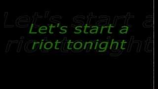 Breathe Carolina Riot lyrics