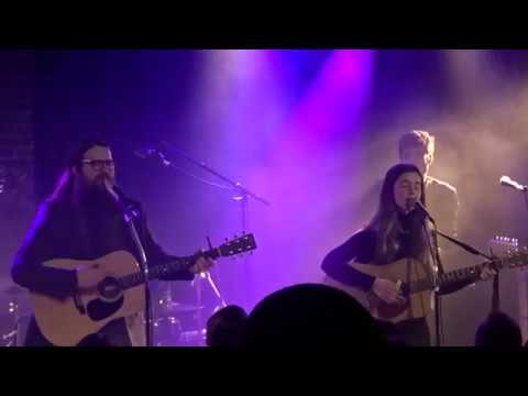 Flo Morrissey & Matthew E White - Looking for you (N.Ferrer) Live @ La Maroquinerie - Paris 15 02 2