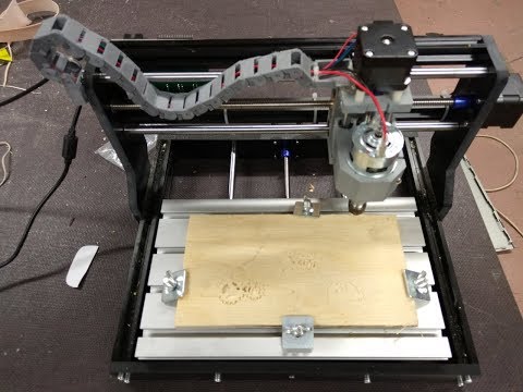 Building Sainsmart genmitsu 3018 pro and first cuts