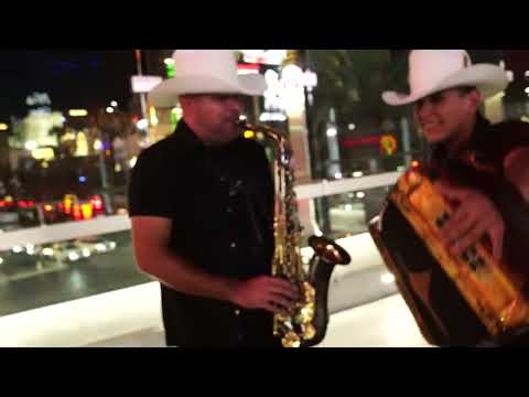 Los Corceles De Linares - Eras ( Video Lyric)