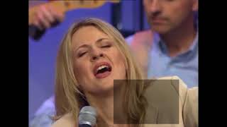 The Potter&#39;s Hand   Hillsong Worship with lyrics