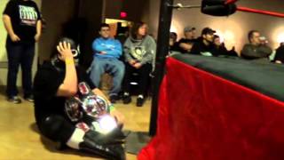 Phoenix Pro: Marcus &quot;The Nomad&quot; Cage vs. Cyrus Parker (12-18-2015) (FULL MATCH)