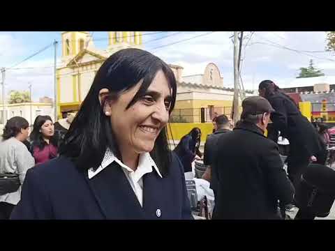 Villa de Soto,  Maria Jose Acuña se mostro orgullosa de su pueblo y su equipo de trabajo.