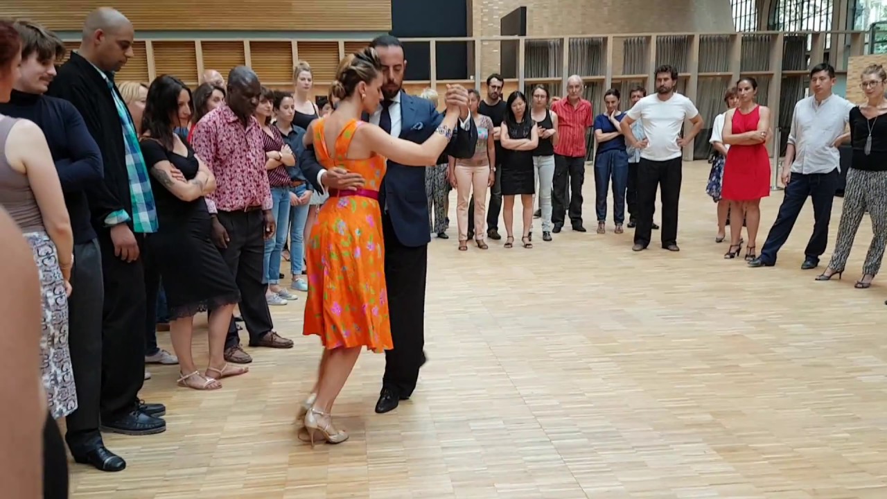Gisela Passi & Rodrigo Rufino ❤ A La Gran Muneca @ Paris Festival Tango Roots 2017 - Initiation