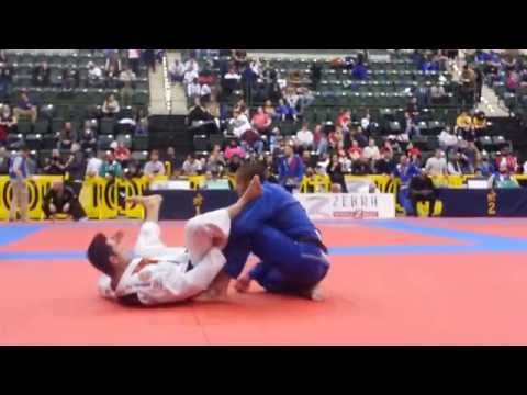 Gustavo Pires (GB) x Sada Kurimori (Impacto BJJ) Open Class final black adult (CHICAGO OPEN 2014)