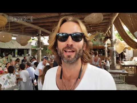 download lagu mp3 mp4 Beso Beach, download lagu Beso Beach gratis, unduh video klip Beso Beach