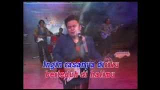 Download lagu Pance Pondaag - 02b - Seandainya Masih Mungkin mp3