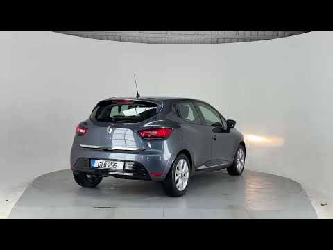 Renault Clio IV DYNAMIQUE NAV 1.2 PETR 4DR**KEYLES - Image 2