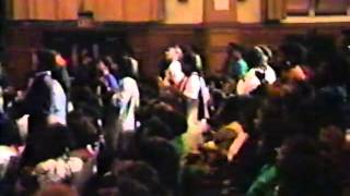 Newark, NJ Youth Choir Featuring Sherry McGhee - Jesus Saved My Life