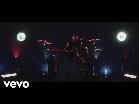 Rival Sons - The Man Who Wasn't There (Official Performance Video)