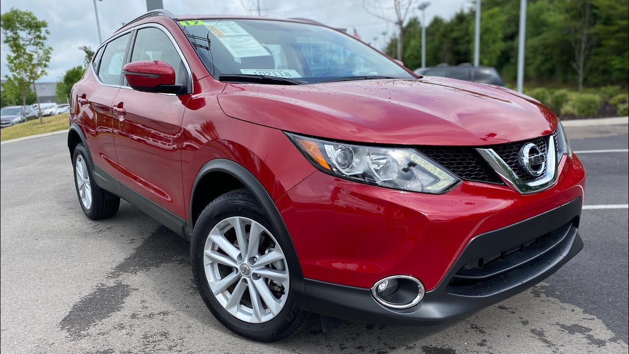 2017 Nissan Rogue Sport SV Review & Test Drive