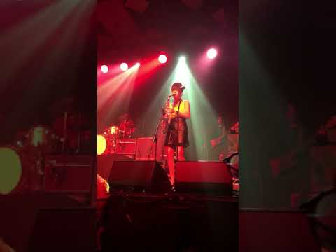 THE ZUTONS -[ Dont ever think to much ]- Abi Harding - Glasgow Barrowlands - THE ZUTONS - 28 03 2019