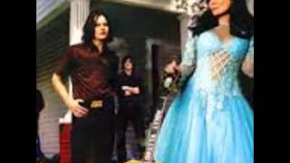 Loretta Lynn And Jack White - Portland Oregan