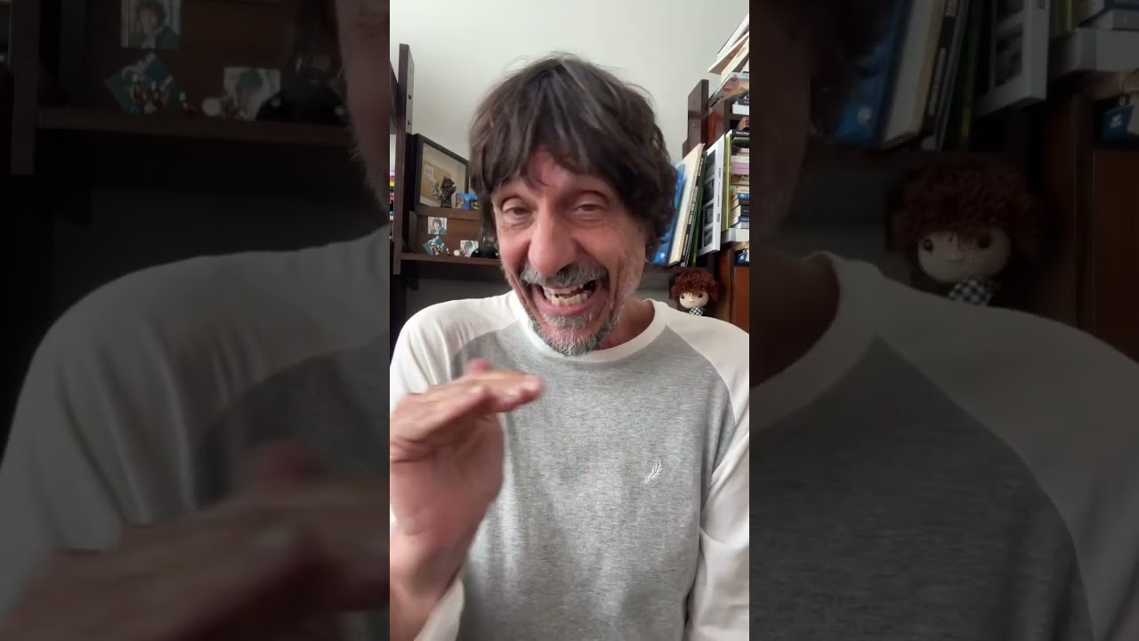 PENINHA SOBRE A IDOLATRIA A SILVIO SANTOS.