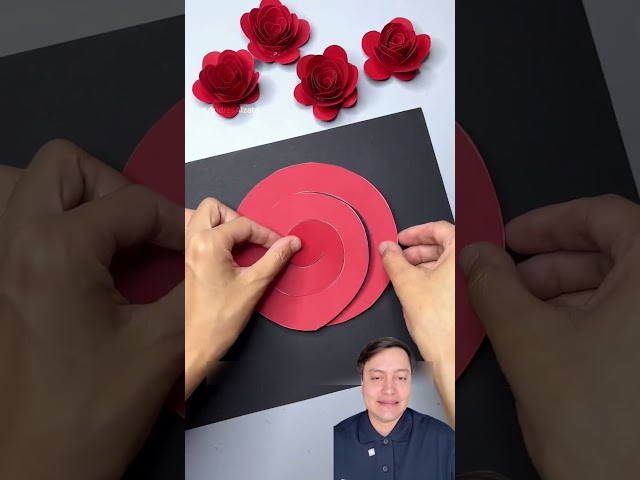 Vídeo relacionado con Papel de Regalo con Rosas, San Valentín o Sant Jordi, Cumpleaños Navidad, Papel Reciclado, 200x70cm