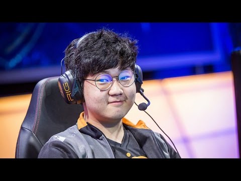 ★ HUNI EPIC QUADRAKILL RIVEN!! FNC VS IG | WORLDS 2015 ★