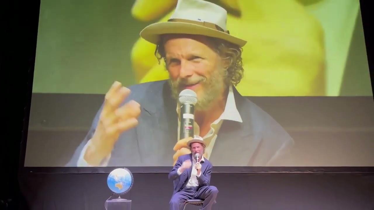Jovanotti al Teatro della Cometa di Roma presenta il nuovo disco e il tour «L'arca di Lorè»