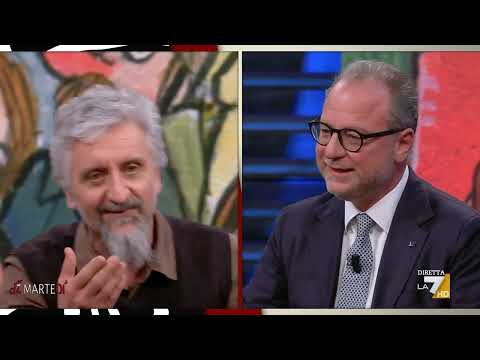 Botta e risposta tra Ascanio Celestini e Mulé: "Nessun criminale fascista è stato ...