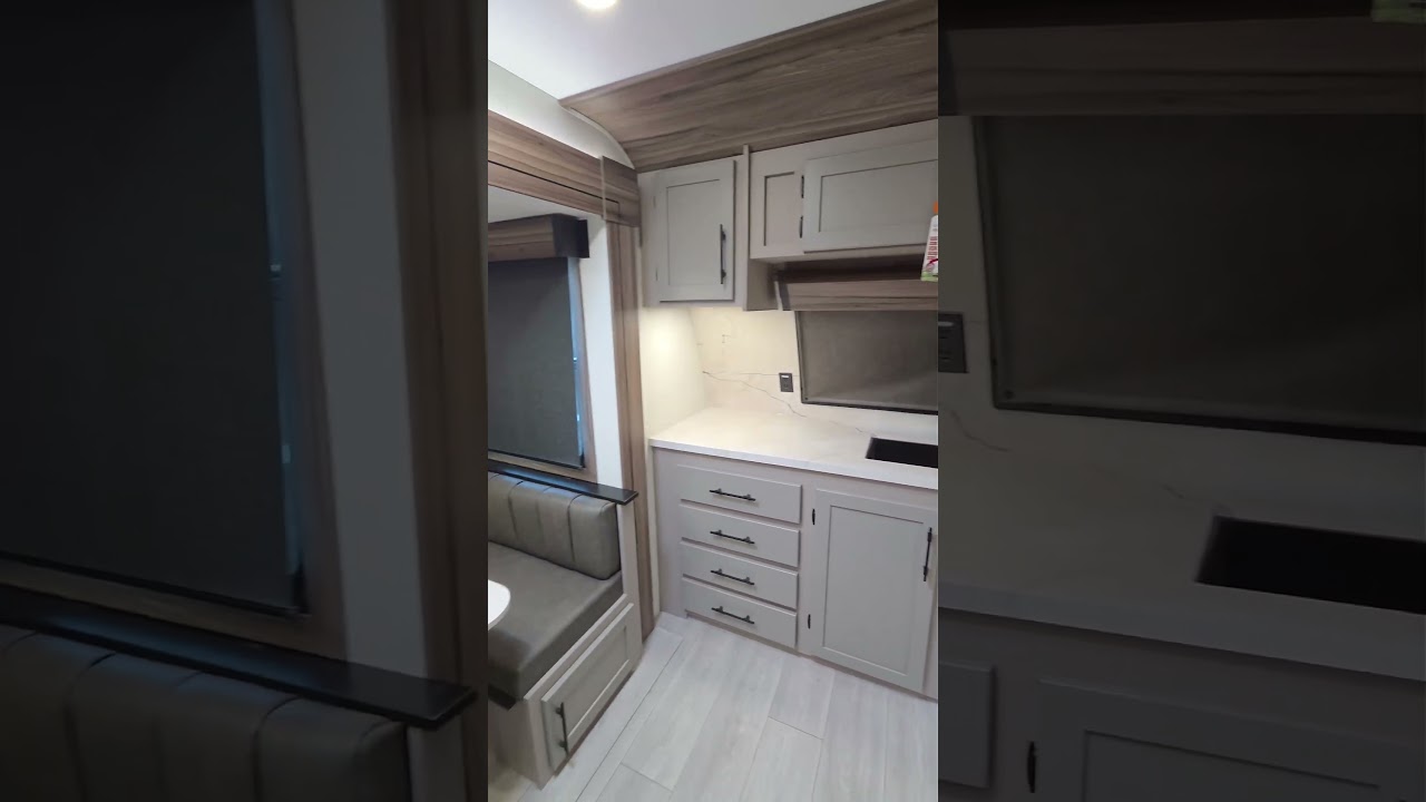 2026 Kz Connect 282FKK TRAVEL TRAILER