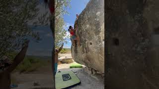 Photo of problem Problem 3 (El Dau Cara Nord-Est) in Maldà boulder Area