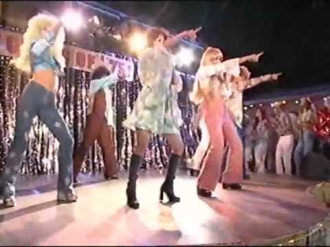 S Club 7 -12- Dancing Queen [T.V. Show Version]