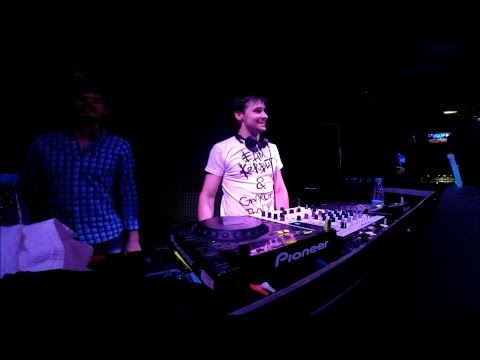 Efim Kerbut Live @ Lookin Rooms (Moscow, 31.05.2014) - Duck Sauce - NRG
