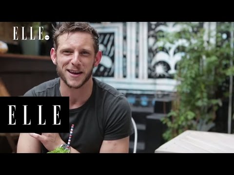 , title : 'Another Round with Jamie Bell | ELLE'