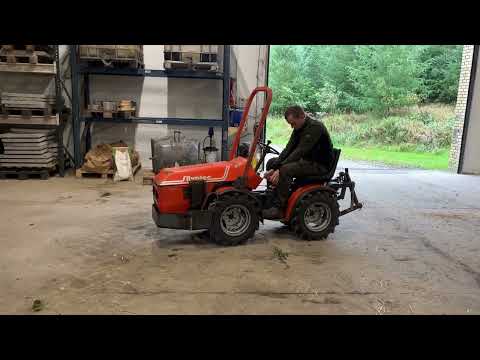 Video: Silvatec Sirio 4x4 kompakt redskabsbærer med redskaber 1