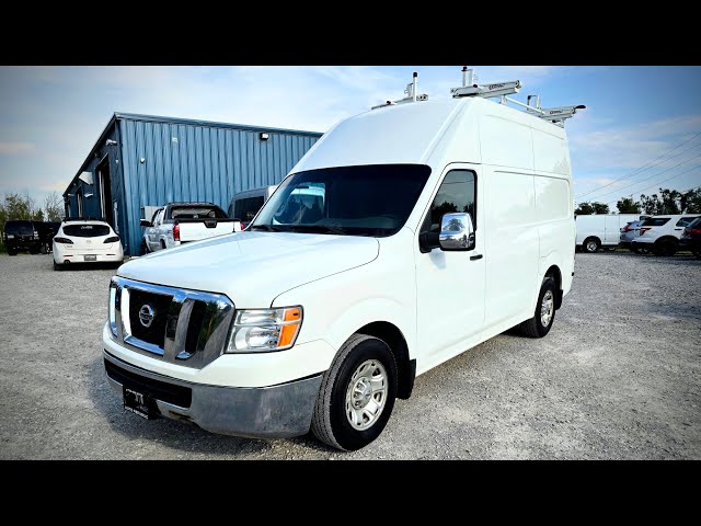 2014 Nissan NV Cargo 2500 HD Certified Low KMS One Owner in Cars & Trucks in Barrie